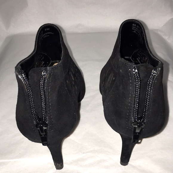 Bella Vita Black suede leather stiletto heel back zip pointed ankle boot 8 W - Picture 8 of 16